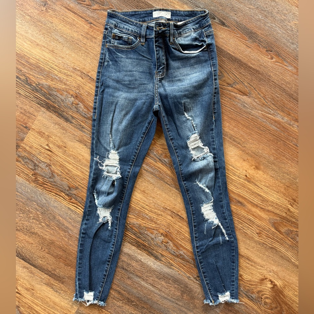 Women's Distressed Denim Skinny Jeans